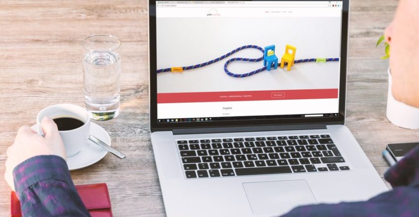 Website bisnis kecil menggunakan hosting murah terbaik - Mantap Creative